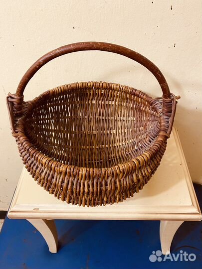 Корзина плетеная ива