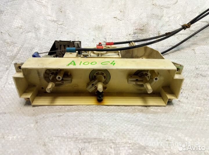 Блок управления отопителем Ауди 100, А6 С4