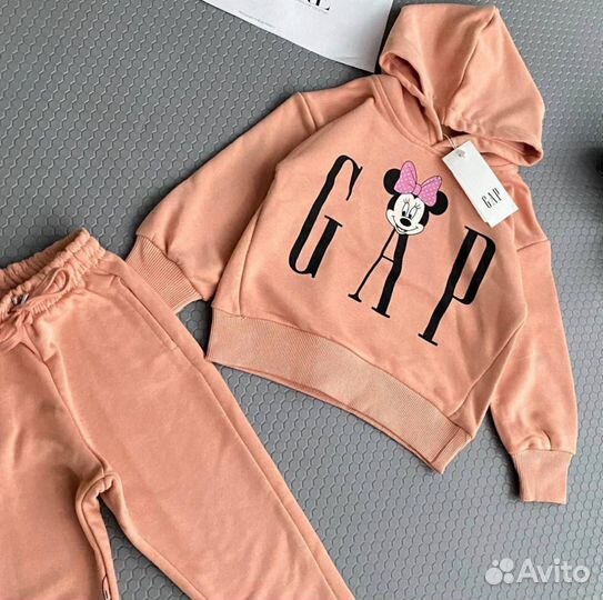 Костюм детский GAP 98,110,116