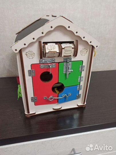 Бизиборд развивающая игрушка