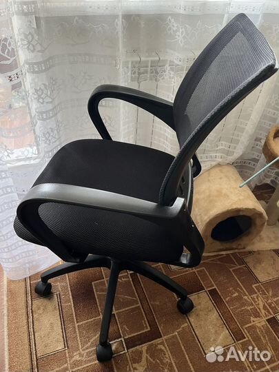 Компьютерное кресло