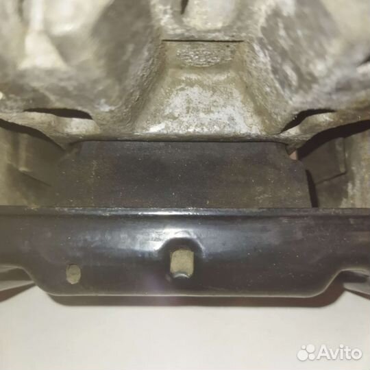 Опора двигателя Skoda Octavia A4