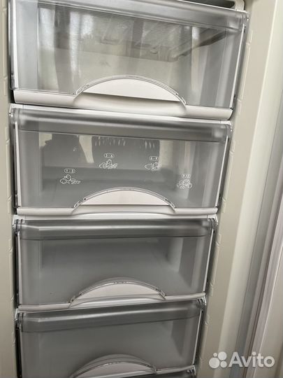 Морозильная камера Atlant М 7204-100