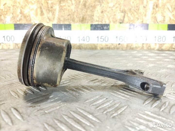 Поршень с шатуном Kia Cerato 2004-2008