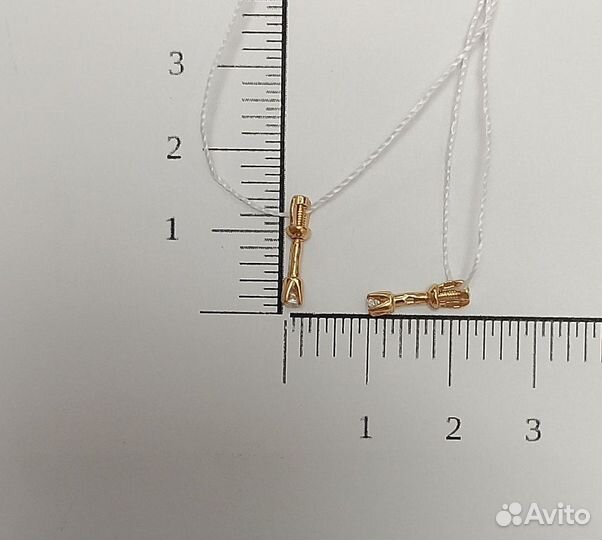 Золотые серьги с фианитом