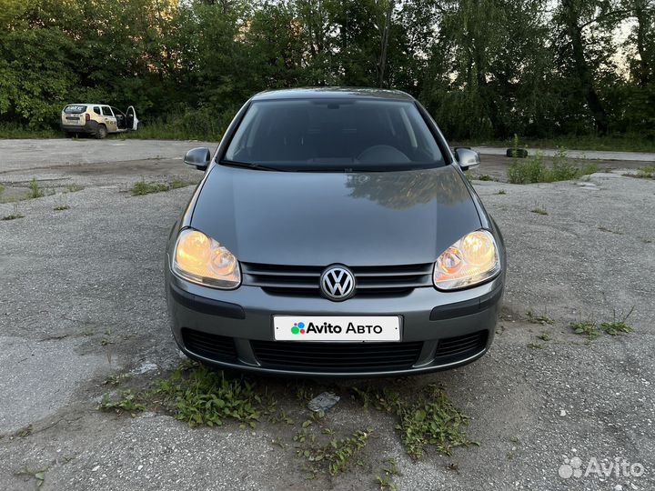 Volkswagen Golf 1.6 МТ, 2005, 132 000 км