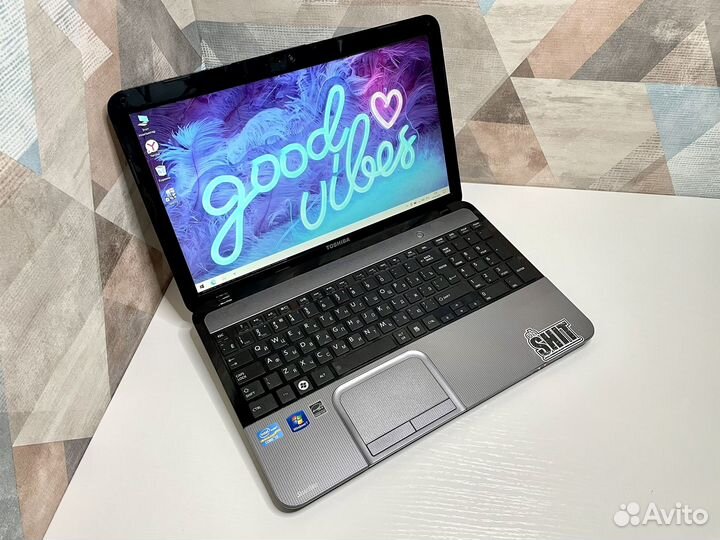 Ноутбук Toshiba Satellite /Core i3/8Гб озу