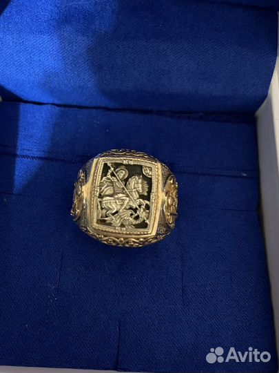 Мужская золотая печатка 585