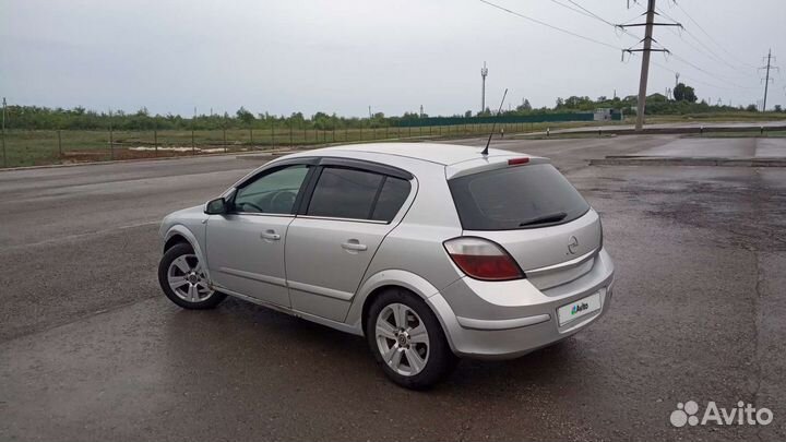 Opel Astra 1.6 МТ, 2006, 293 000 км