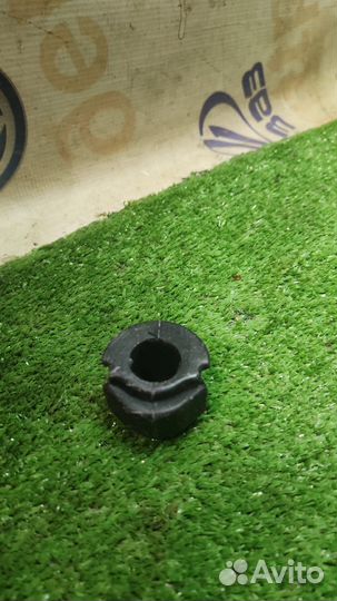 Втулка стабилизатора Audi 80 b 3 4 90 Avant