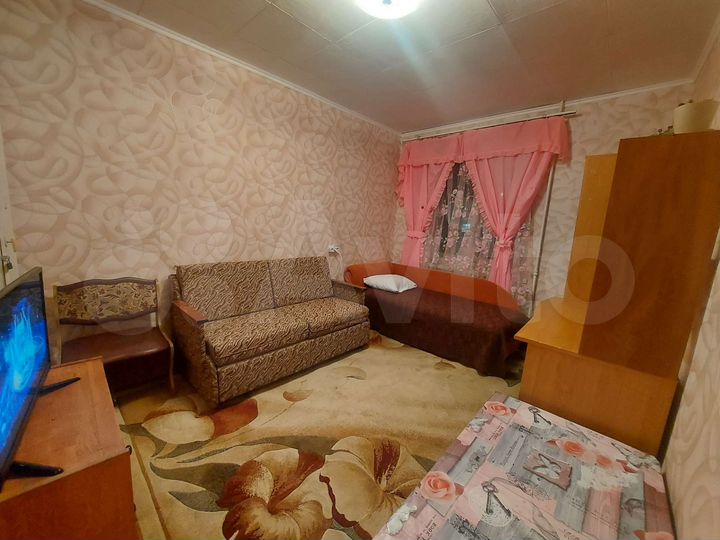 Комната 45 м² в 3-к., 1/5 эт.