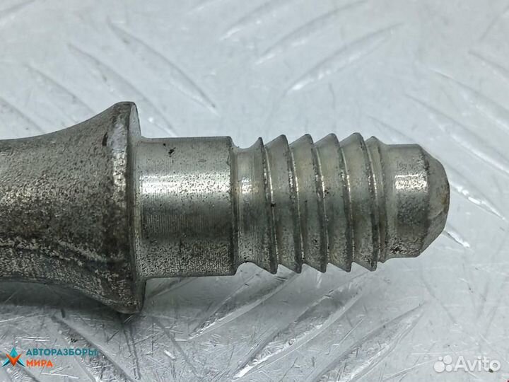 Крюк буксировочный Audi A6 4F/C6 2007 8E0805616D