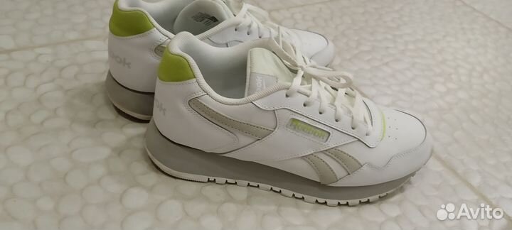 Кроссовки reebok женские