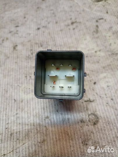 Реле свечей накала Peugeot 4007 EP 4HN 2008