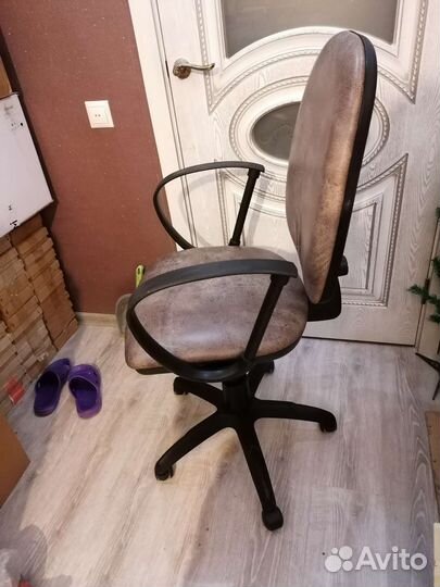 Компьютерное кресло руководителя