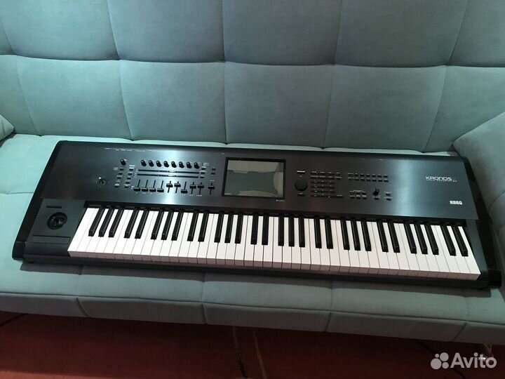 Korg kronos X 73
