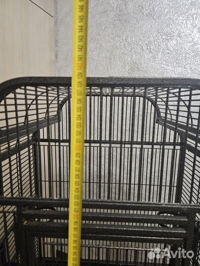 Продам вольер для среднего попугая