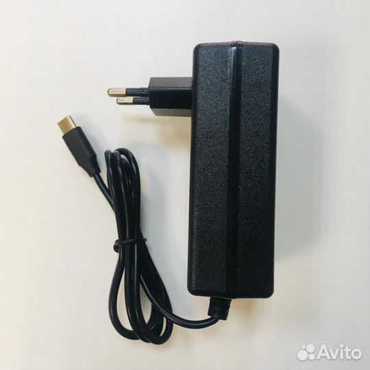 Блок питания LP- 89 (5V,3A) штекер Type-C