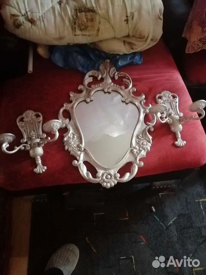 Зеркало, подсвечники