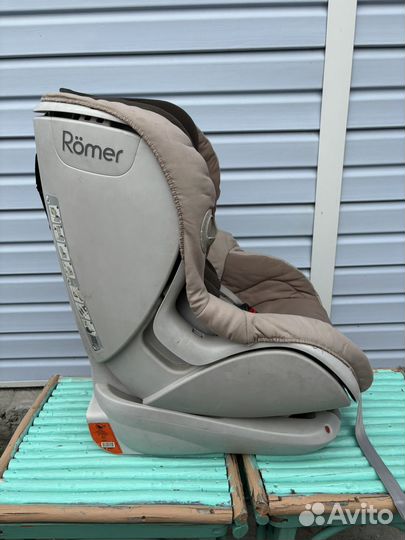 Детское автокресло britax romer 9-18кг