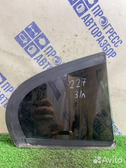 Стекло двери заднее левое Renault Fluence седан