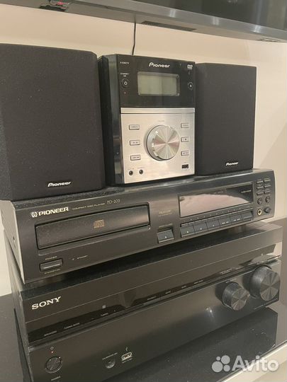 Музыкальный центр