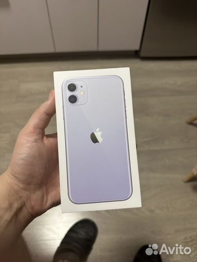 iPhone 11, 64 ГБ