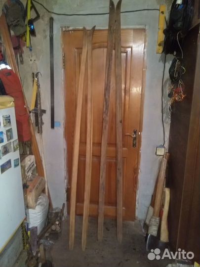 Винтажные лыжи СССР с хранения