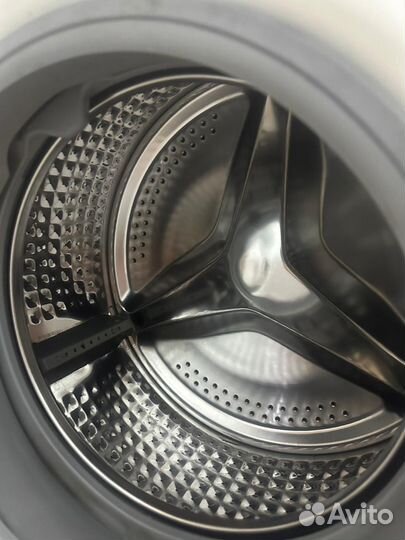 Стиральная машина автомат