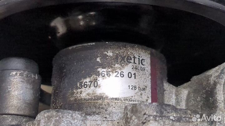 Гур Mercedes C W204, 2010