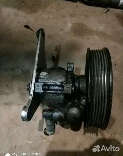 Насос гур Volvo 240 Volvo 740 s40