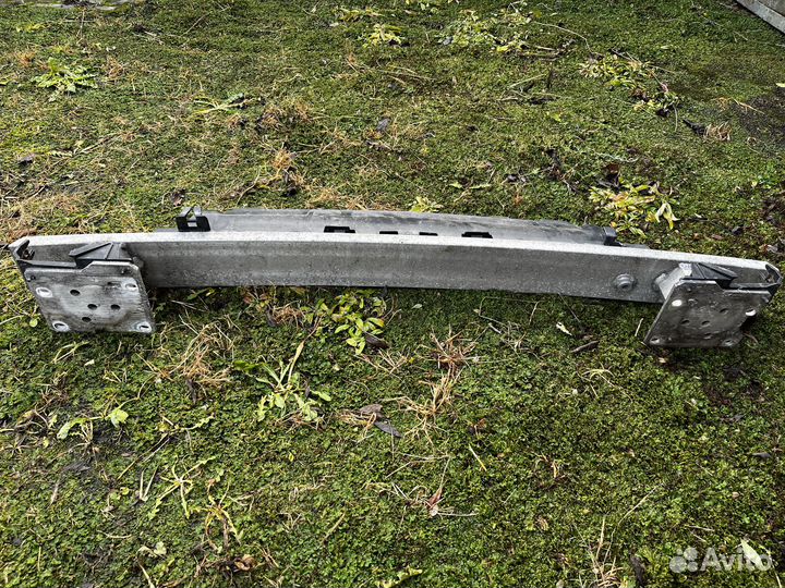 Усилитель бампера Ситроен с4