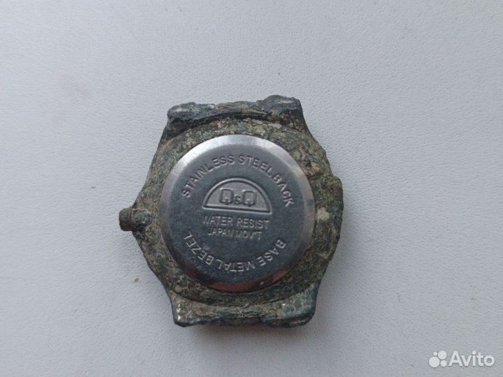 Часы для аквариума