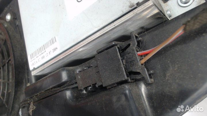 Сабвуфер Audi A4 (B6), 2005