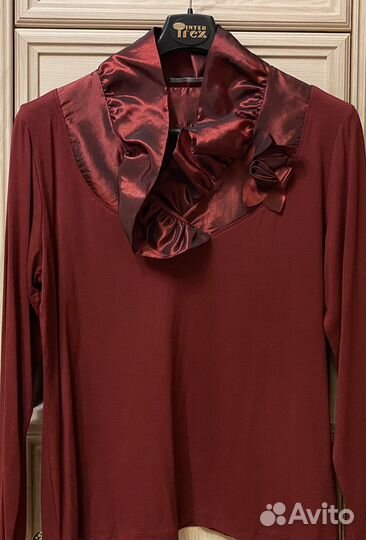 Блуза жен 48 50. Вискоза 95