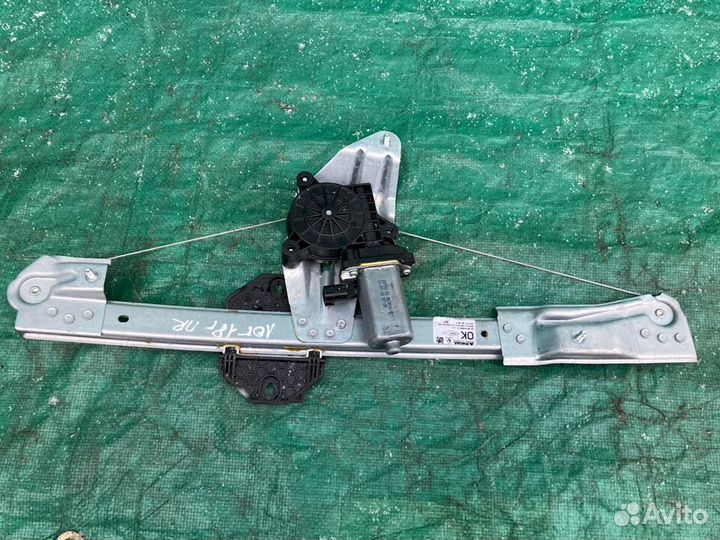 Стеклоподъемник передний правый Renault Logan II