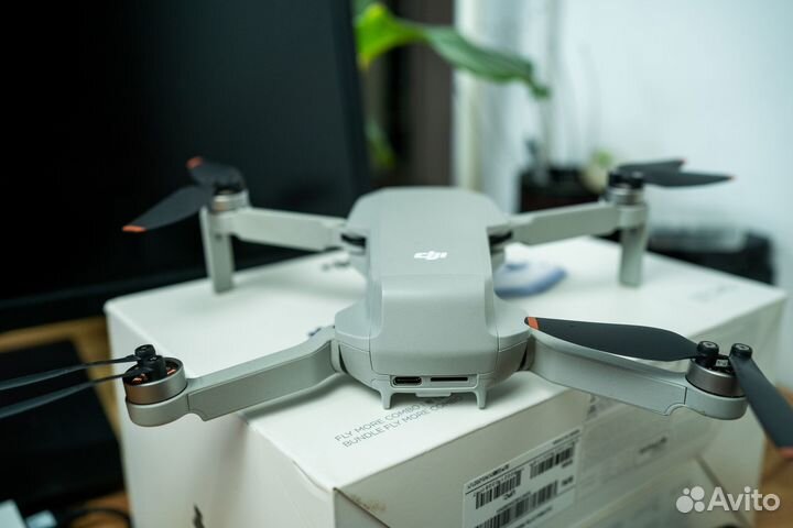 Dji mini 2 fly more combo