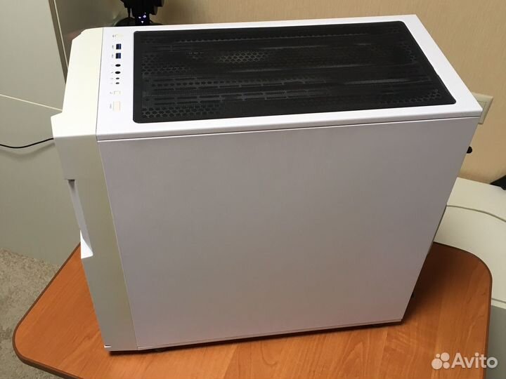 Thermaltake Commander C31 TG Snow argb Edition