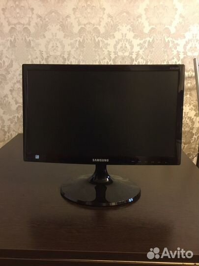 Монитор Samsung S19C300N