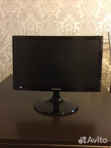 Монитор Samsung S19C300N