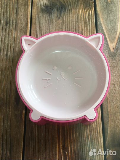 Миска пластиковая и коврик-лизалка