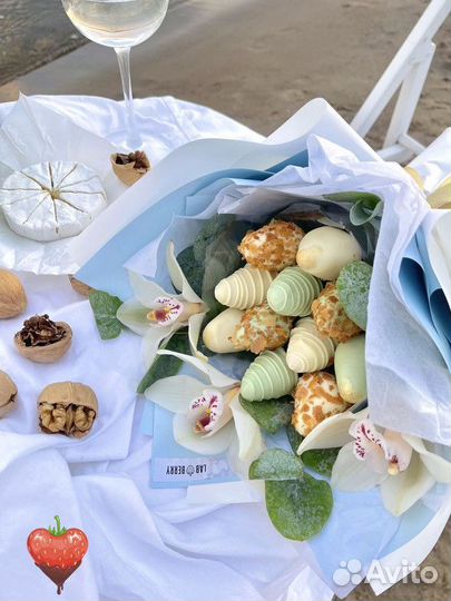 Бокс клубника в шоколаде с доставкой