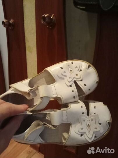 Сандалики для девочки