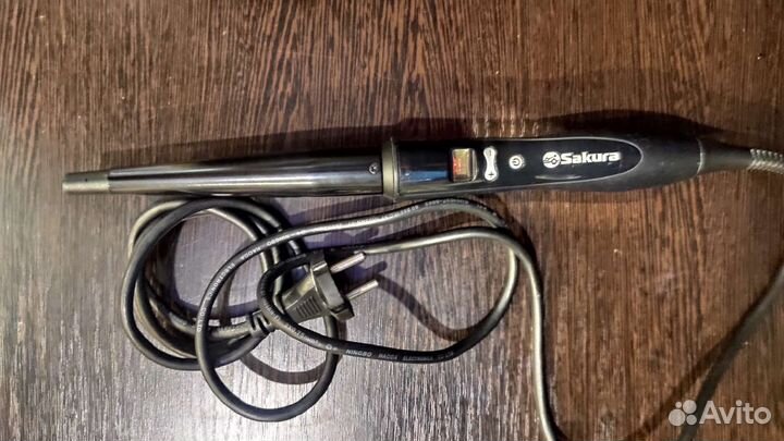 Плойка для завивки волос