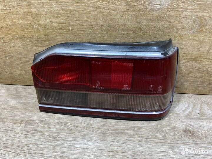 Фонарь правый Mazda 323 BF Арт. 111501