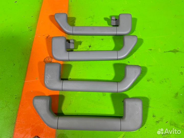 Ручка салона потолочная Volkswagen Touareg 3.2 BKJ