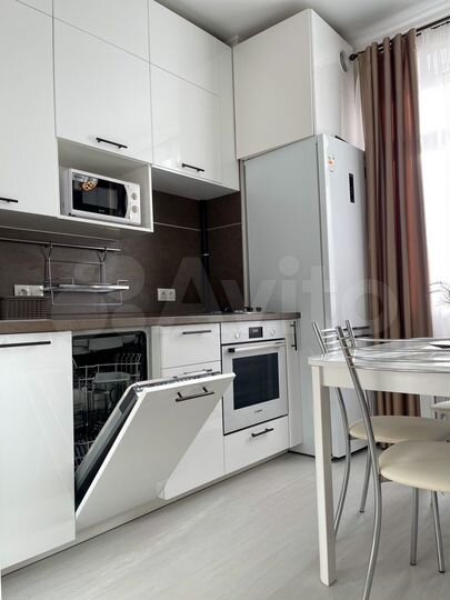 2-к. квартира, 60 м², 2/6 эт.