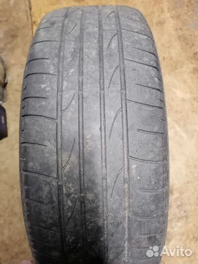 Bridgestone Dueler H/P 215/65 R16 98H
