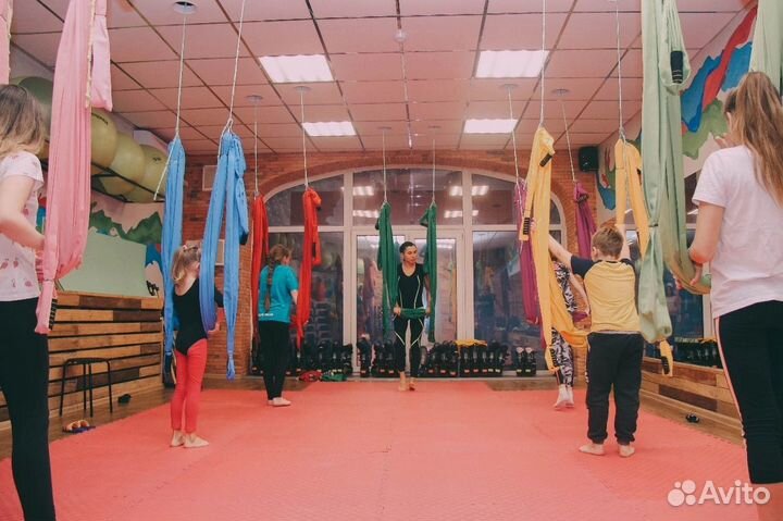 Гамаки FlyYoga для занятий йогой, растяжкой