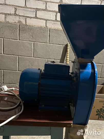 Дробилка для зерна